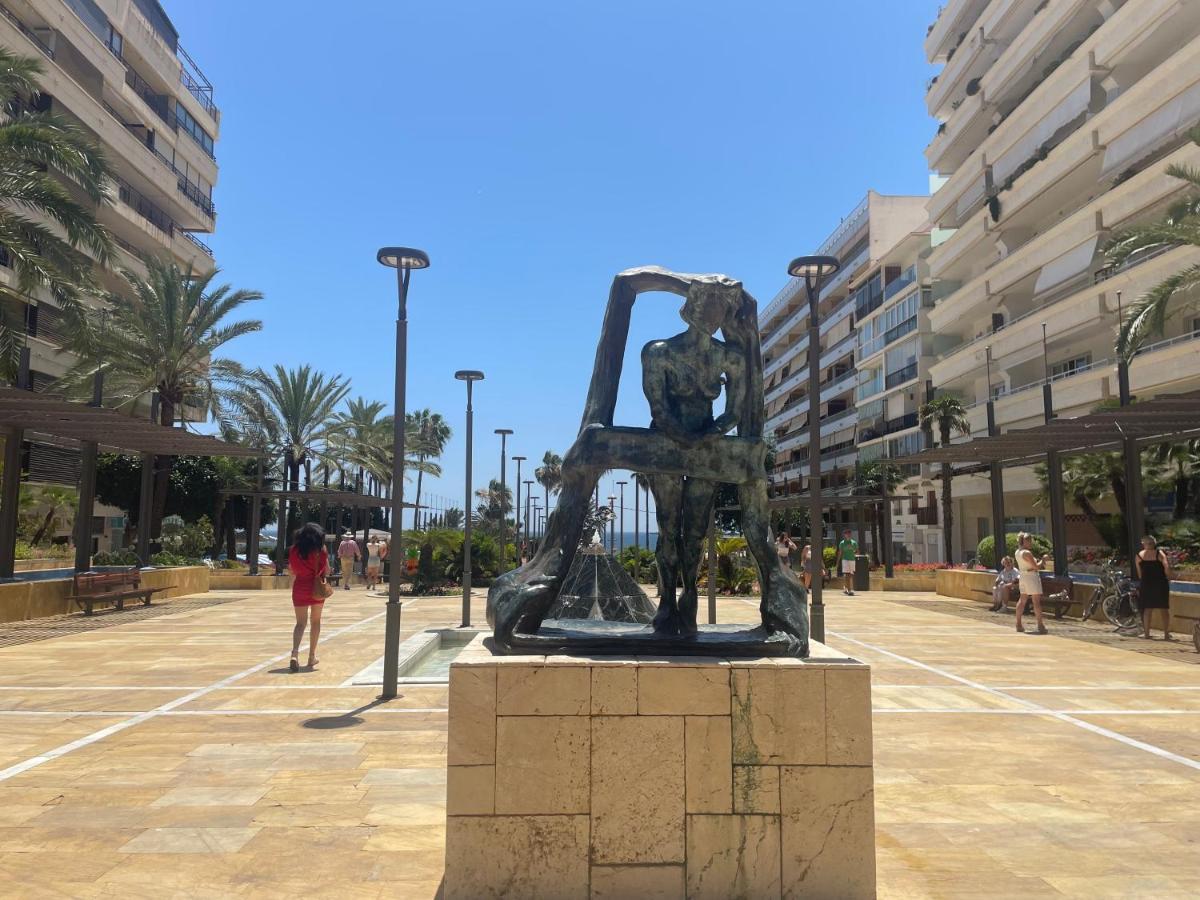 Marbella Centre Beachfront & Pool Zewnętrze zdjęcie