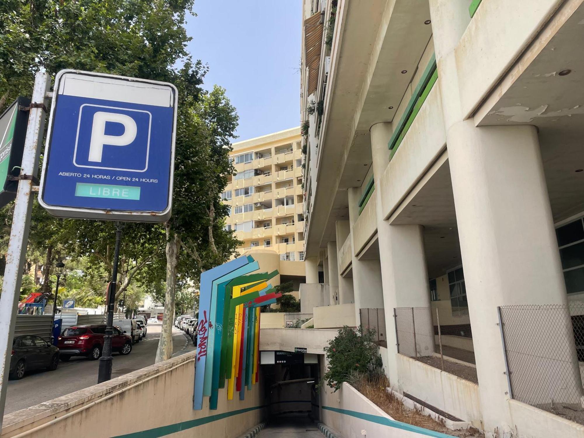 Marbella Centre Beachfront & Pool Zewnętrze zdjęcie