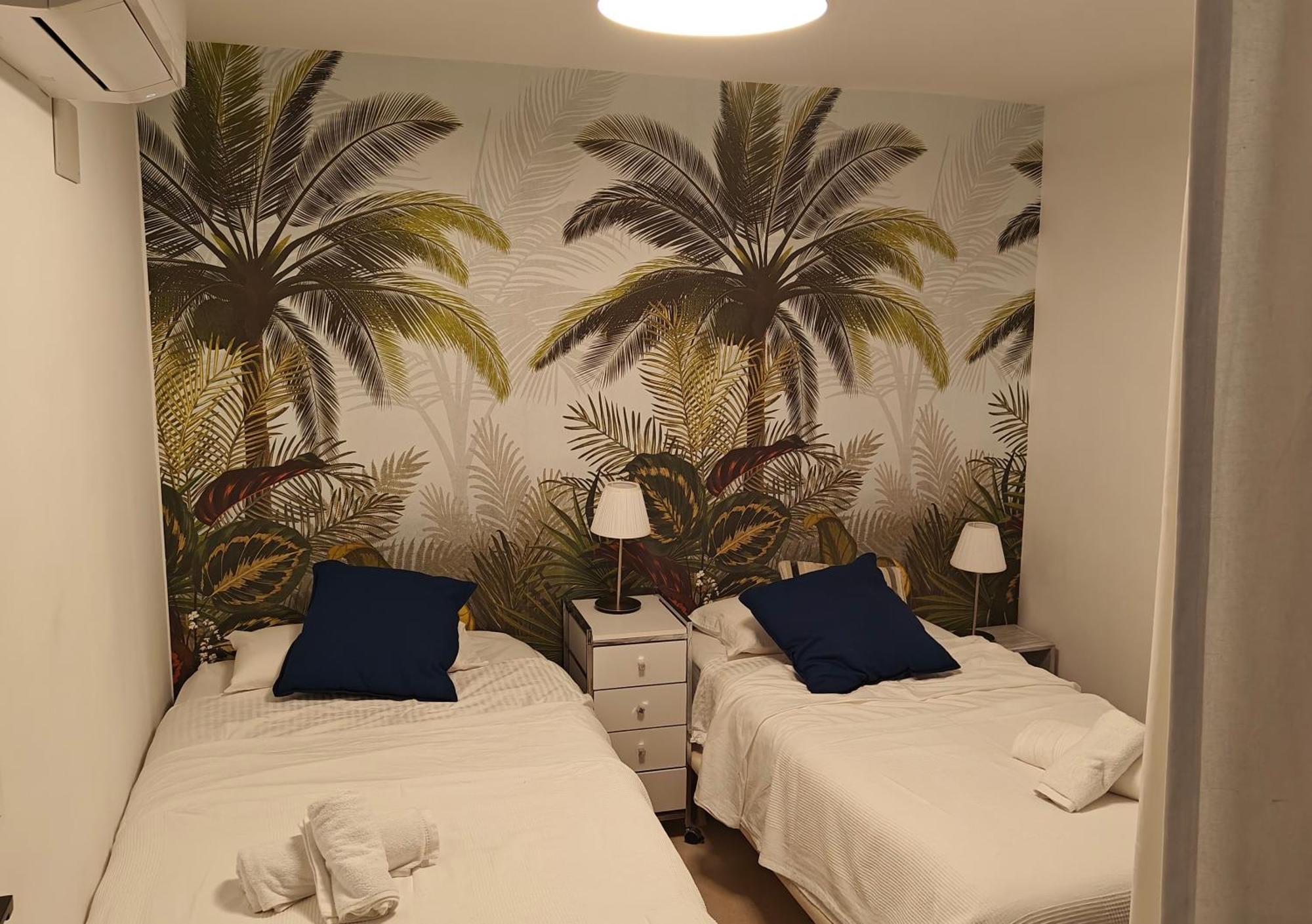 Marbella Centre Beachfront & Pool Zewnętrze zdjęcie